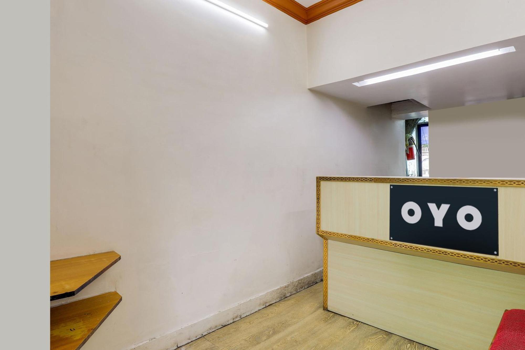 Hotel O Ellis Ahmedabad Exterior foto