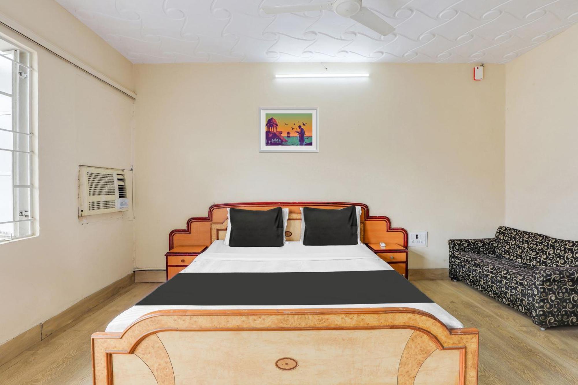 Hotel O Ellis Ahmedabad Exterior foto